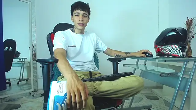 Zacktk7 online show from 01-06-25, 09:00