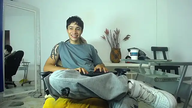 Zacktk7 online show from 01-23-25, 09:07