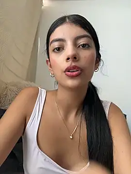 Snapshot of Baby_Niels chatting on 06-19-26, 04:11 Baby Niels online show from 06-19-26, 04:11