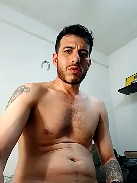 Snapshot of jhonyhot9292 chatting on 02-10-26, 02:04 jhonyhot9292 online show from 02-10-26, 02:04