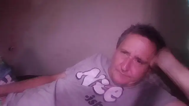 Snapshot of George48 chatting on 11-27-25, 08:16 George48 online show from 11-27-25, 08:16