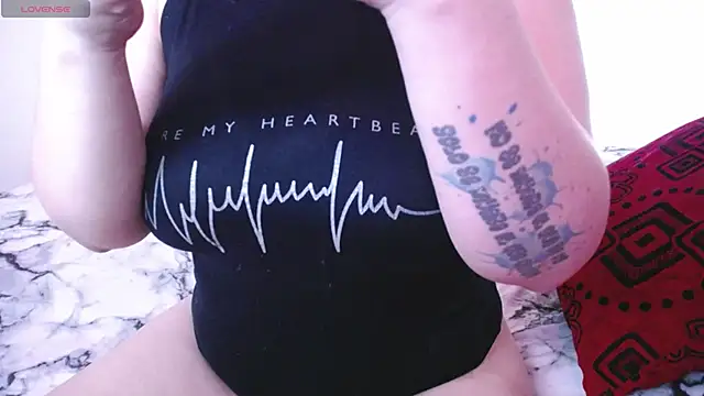 zarquita99 online show from 11-09-25, 09:40