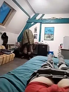 JulesG18 online show from 03-01-26, 05:59