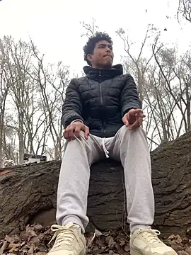 Ryan-hot online show from 01-24-25, 01:03