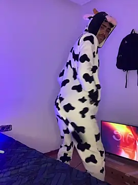 Ryan-hot online show from 01-24-25, 06:04