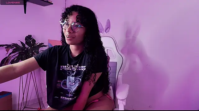 Elektra williams online show from 03-06-25, 01:48