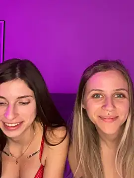 Snapshot of lunawolf21 chatting on 12-06-24, 07:23 lunawolf21 online show from 12-06-24, 07:23