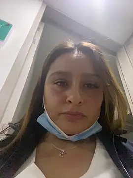 Snapshot of Keittly_ chatting on 12-12-24, 01:10 Keittly  online show from 12-12-24, 01:10