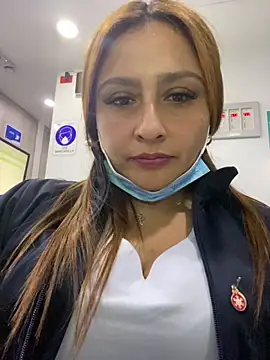 Snapshot of Keittly_ chatting on 12-24-24, 04:44 Keittly  online show from 12-24-24, 04:44