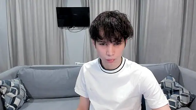 Im Shine Guy online show from 12-01-24, 07:36