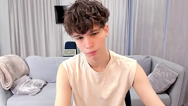 Im Shine Guy online show from 12-23-24, 10:21