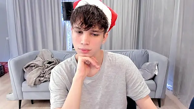 Im Shine Guy online show from 12-30-24, 08:58