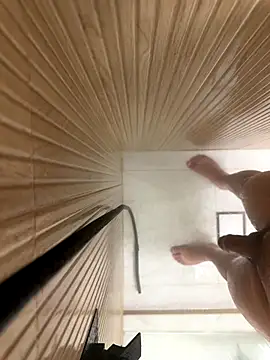 Gustavozx01 online show from 12-20-25, 05:36