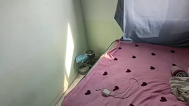 luxandracon23 online show from 02-14-25, 08:05