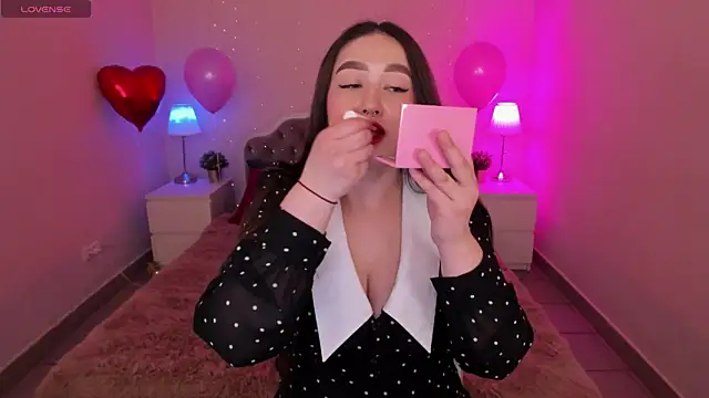 Snapshot of Aria_Blisss chatting on 02-19-25, 10:53 Aria Blisss online show from 02-19-25, 10:53