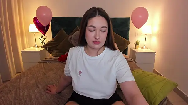 Snapshot of Aria_Blisss chatting on 03-13-25, 09:10 Aria Blisss online show from 03-13-25, 09:10