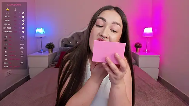 Snapshot of Aria_Blisss chatting on 11-29-25, 01:19 Aria Blisss online show from 11-29-25, 01:19