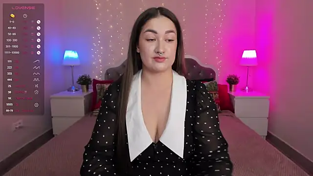 Snapshot of Aria_Blisss chatting on 12-02-25, 08:08 Aria Blisss online show from 12-02-25, 08:08