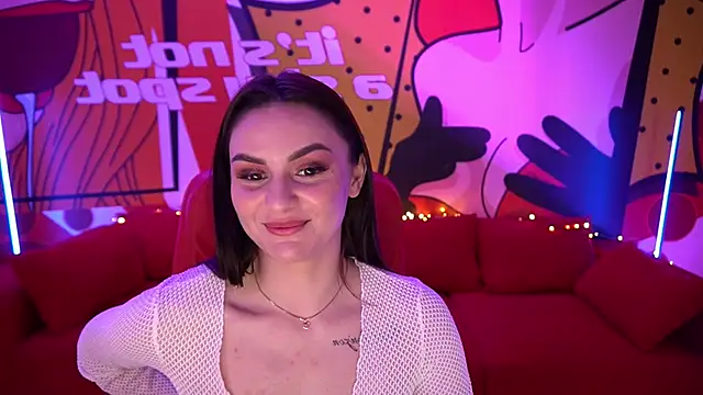 Snapshot of MilashaLovely chatting on 02-04-25, 10:10 MilashaLovely online show from 02-04-25, 10:10