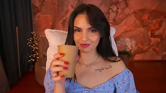 Snapshot of MilashaLovely chatting on 09-13-25, 08:08 MilashaLovely online show from 09-13-25, 08:08