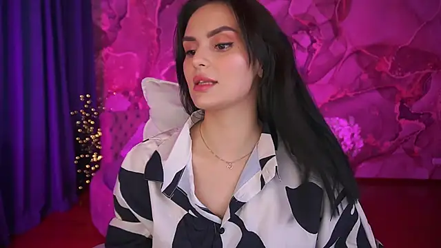 Snapshot of MilashaLovely chatting on 09-26-25, 01:26 MilashaLovely online show from 09-26-25, 01:26