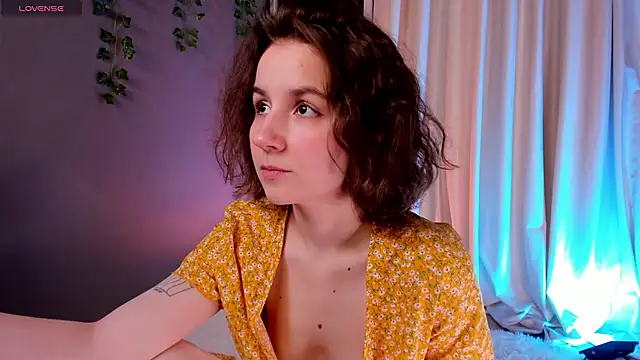 Snapshot of mind_game chatting on 01-24-25, 11:37 mind game online show from 01-24-25, 11:37