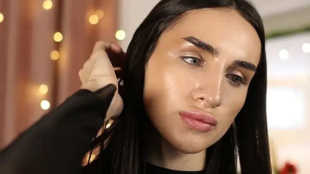 Kim Oberlin  online show from 01-04-25, 05:47