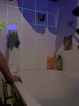 Gilgamesch1704 online show from 12-28-24, 11:05