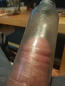 Gilgamesch1704 online show from 01-03-25, 07:27