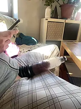 Gilgamesch1704 online show from 02-18-25, 09:43