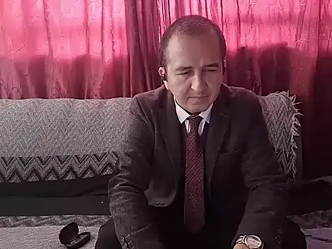 Snapshot of yazforeSolo chatting on 10-01-25, 02:23 yazforeSolo online show from 10-01-25, 02:23