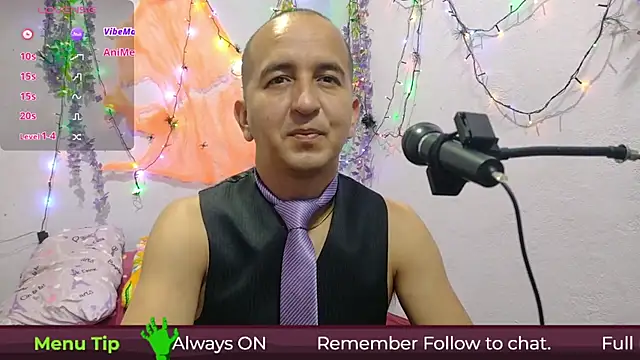 Snapshot of yazforeSolo chatting on 10-12-25, 02:16 yazforeSolo online show from 10-12-25, 02:16