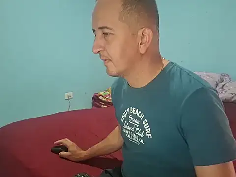 yazforeSolo online show from 05-11-26, 02:12