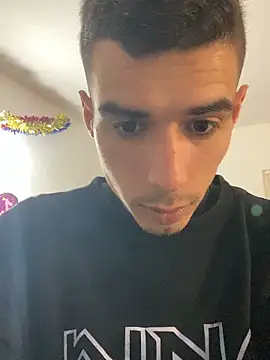 Snapshot of RicarBer chatting on 02-05-26, 07:18 RicarBer online show from 02-05-26, 07:18