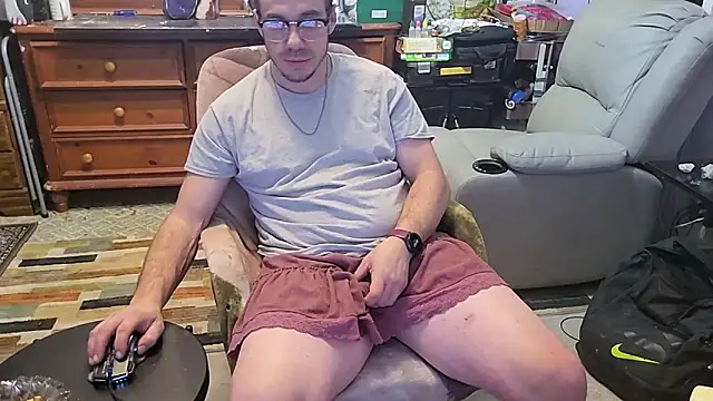 ScubaStevex online show from 12-18-25, 05:57