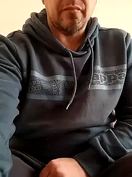 Snapshot of ich411983 chatting on 01-11-25, 12:29 ich411983 online show from 01-11-25, 12:29