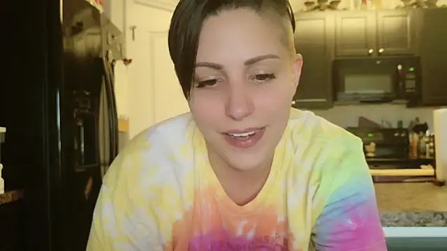 IsabelleRaven online show from 04-28-26, 08:25