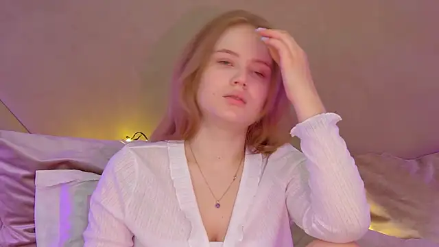 SelinSwarovski online show from 09-12-25, 04:18