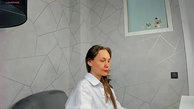 Snapshot of Lillian_White chatting on 03-11-25, 07:26 Lillian White online show from 03-11-25, 07:26