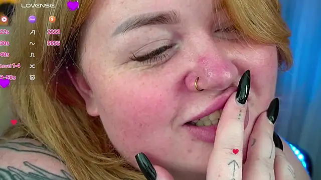 ZaraReignn online show from 02-06-25, 12:22