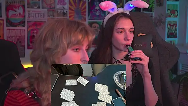 LuxRayi online show from 12-20-24, 12:49