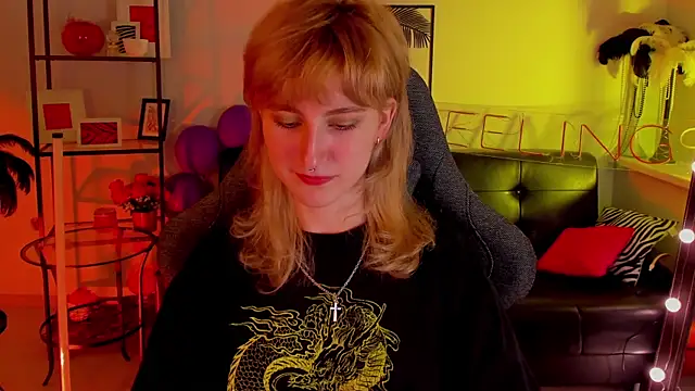 LuxRayi online show from 01-06-25, 06:10