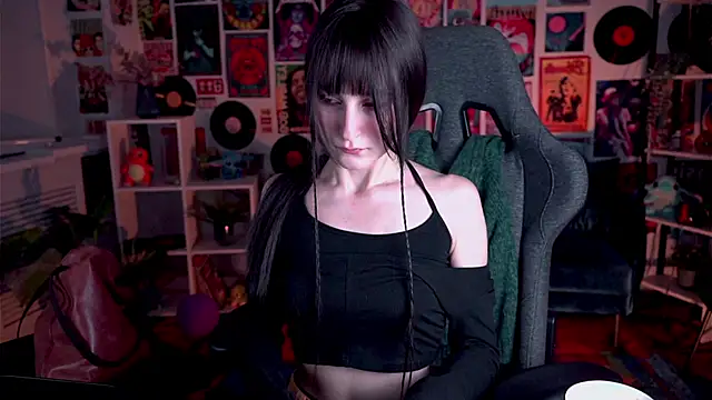 LuxRayi online show from 02-01-25, 09:19