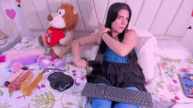 Snapshot of MorganitaX chatting on 02-25-25, 04:10 MorganitaX online show from 02-25-25, 04:10