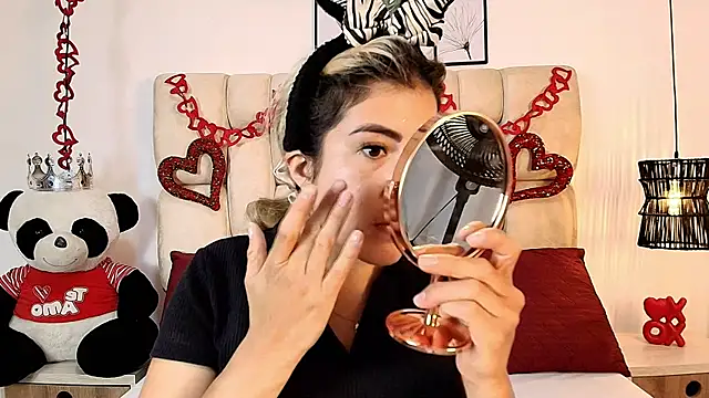 AdharaSmithh online show from 09-08-25, 05:45