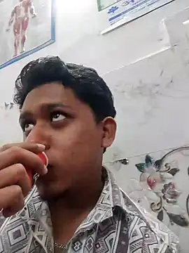 Snapshot of sailord chatting on 02-25-25, 03:05 sailord online show from 02-25-25, 03:05