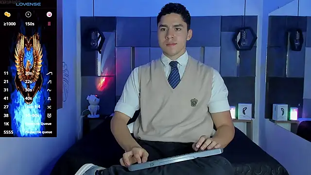 Snapshot of LiamNovak chatting on 12-03-25, 11:30 LiamNovak online show from 12-03-25, 11:30