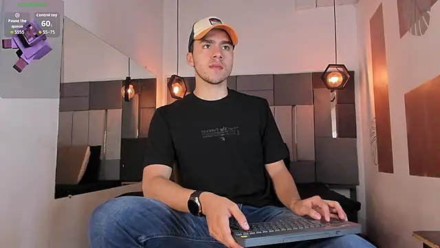 LiamNovak online show from 02-07-26, 11:25