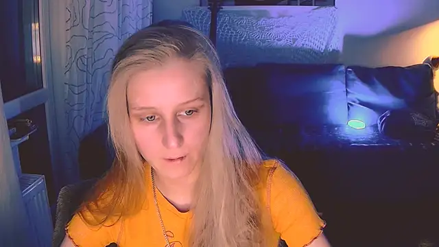 KatiKate online show from 12-08-24, 03:45