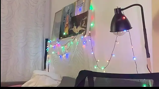 KatiKate online show from 02-12-25, 04:22